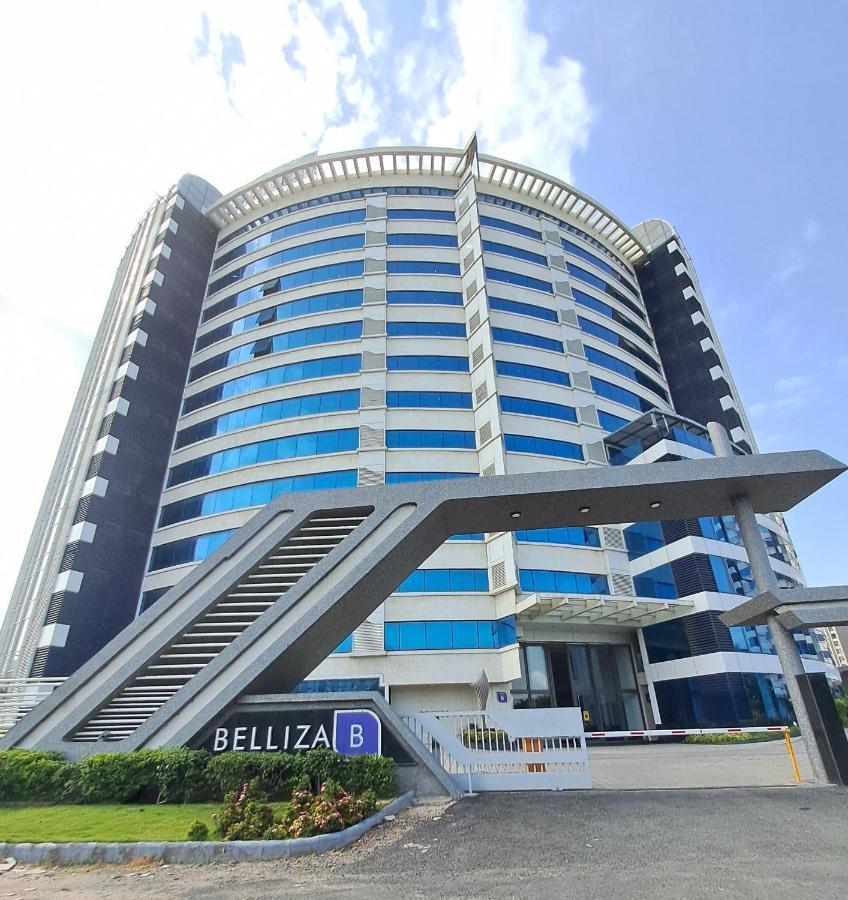 Honest Homes At Rajhans Belliza, Appartment Units Surat Bagian luar foto